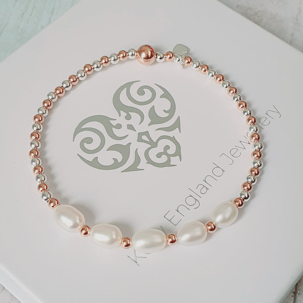 Rose gold store pearl bracelet