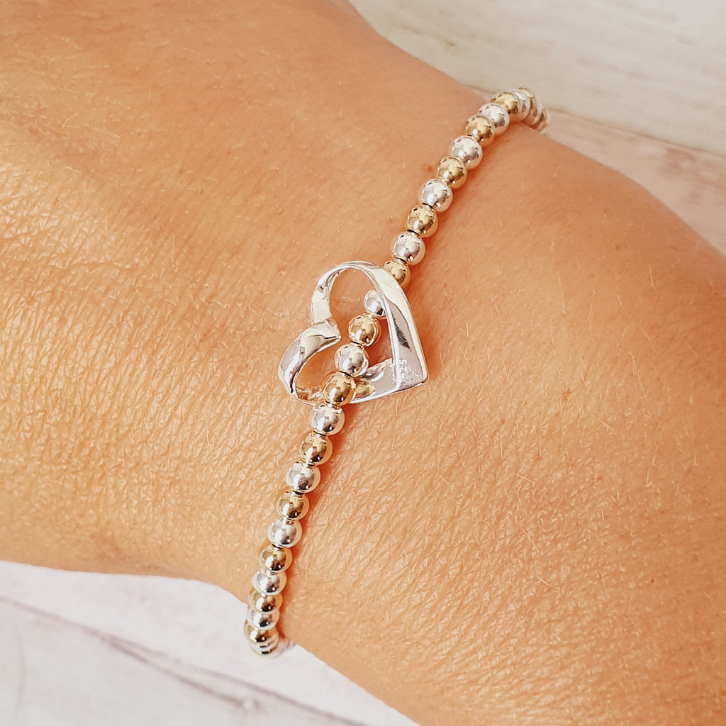 Floating Heart Bracelet - Yellow Gold